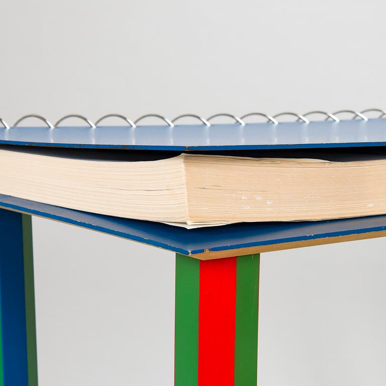 Pierre Sala, skrivbord / arbetsbord, "Clairefontaine". Formgiven 1983.