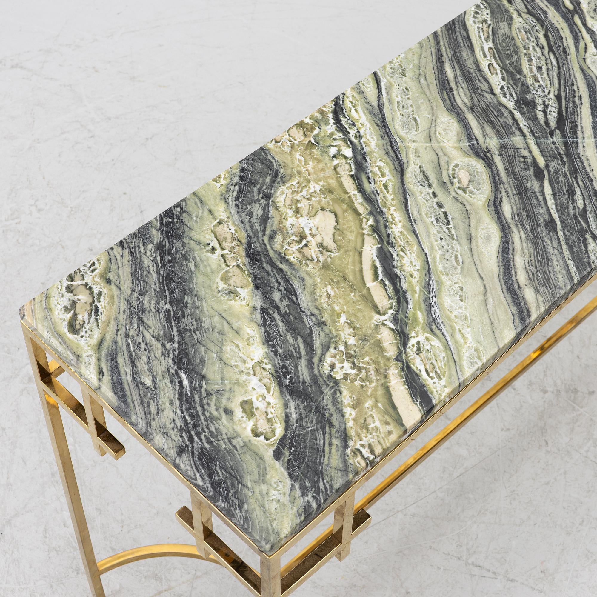 Sideboard, 2000-tal.