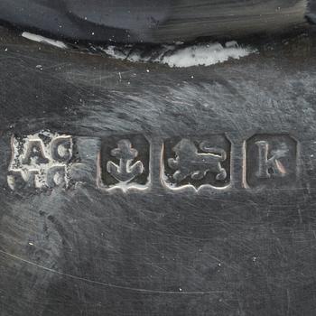 ALEXANDER CLARK & CO,  smörsnäckor ett par samt knivar ett par, silver tidigt 1900-tal i etui.