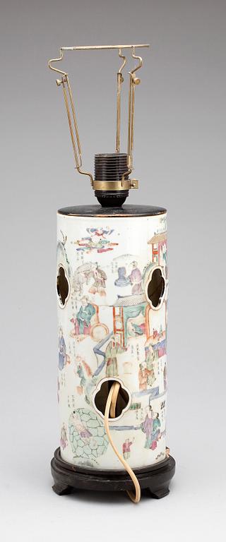 PERUKVAS, porslin, Kina, 1900-tal.