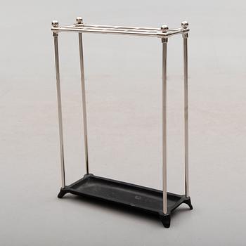 PARAPLYSTÄLL, 1900-talets andra hälft.