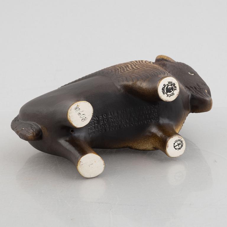 Lisa Larson, two stoneware figurines, 'Utter'(Otter) & 'Visent'(Wisent), WWF & Nordiska Kompaniet, Gustavsberg, 1975-87.