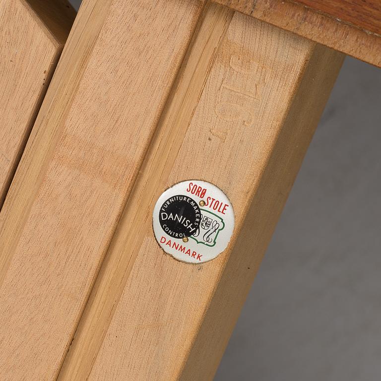 Henning Kjernulf, a dining table, "Model 62", Sorö Stolefabrik, 1960´s.