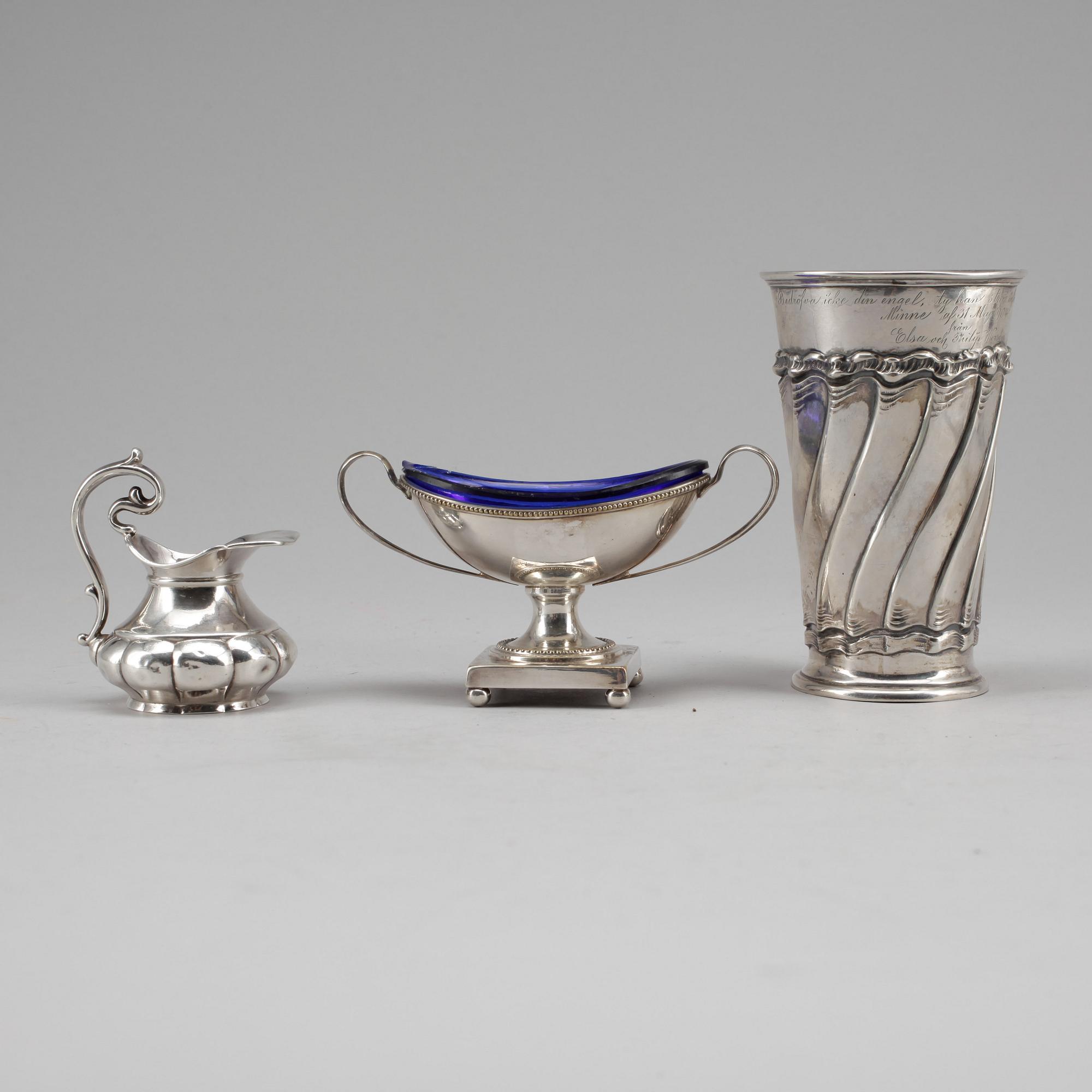 PARTI SILVER, 3 delar, bland annat CG Hallberg, Stockholm, 1895. Vikt ca 250 gram.