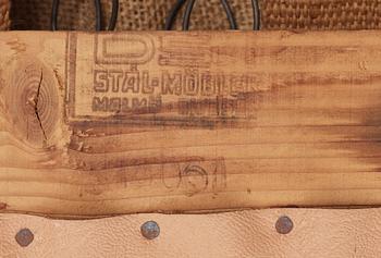 KARMSTOLAR, 2 st, DS Möbler Malmö. 1900-talets mitt.