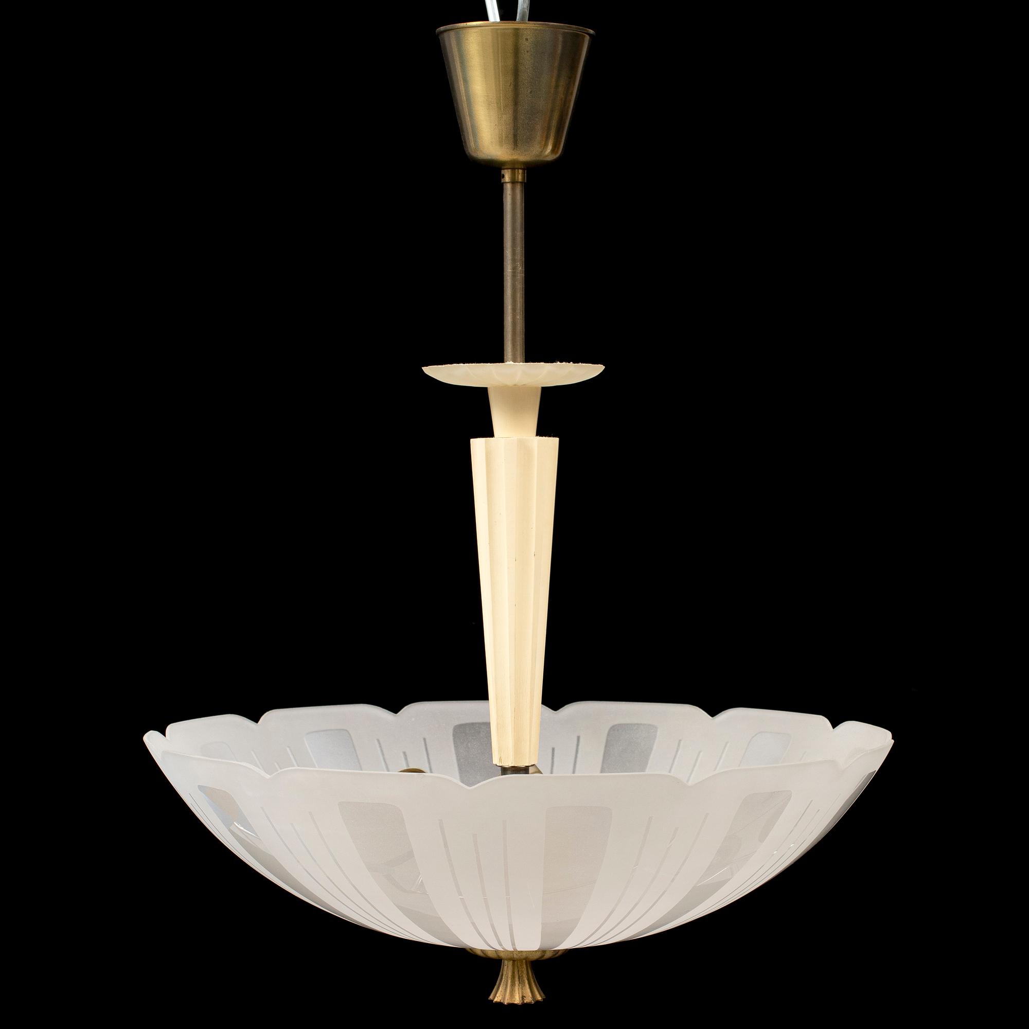 A 1930's ceiling lamp.