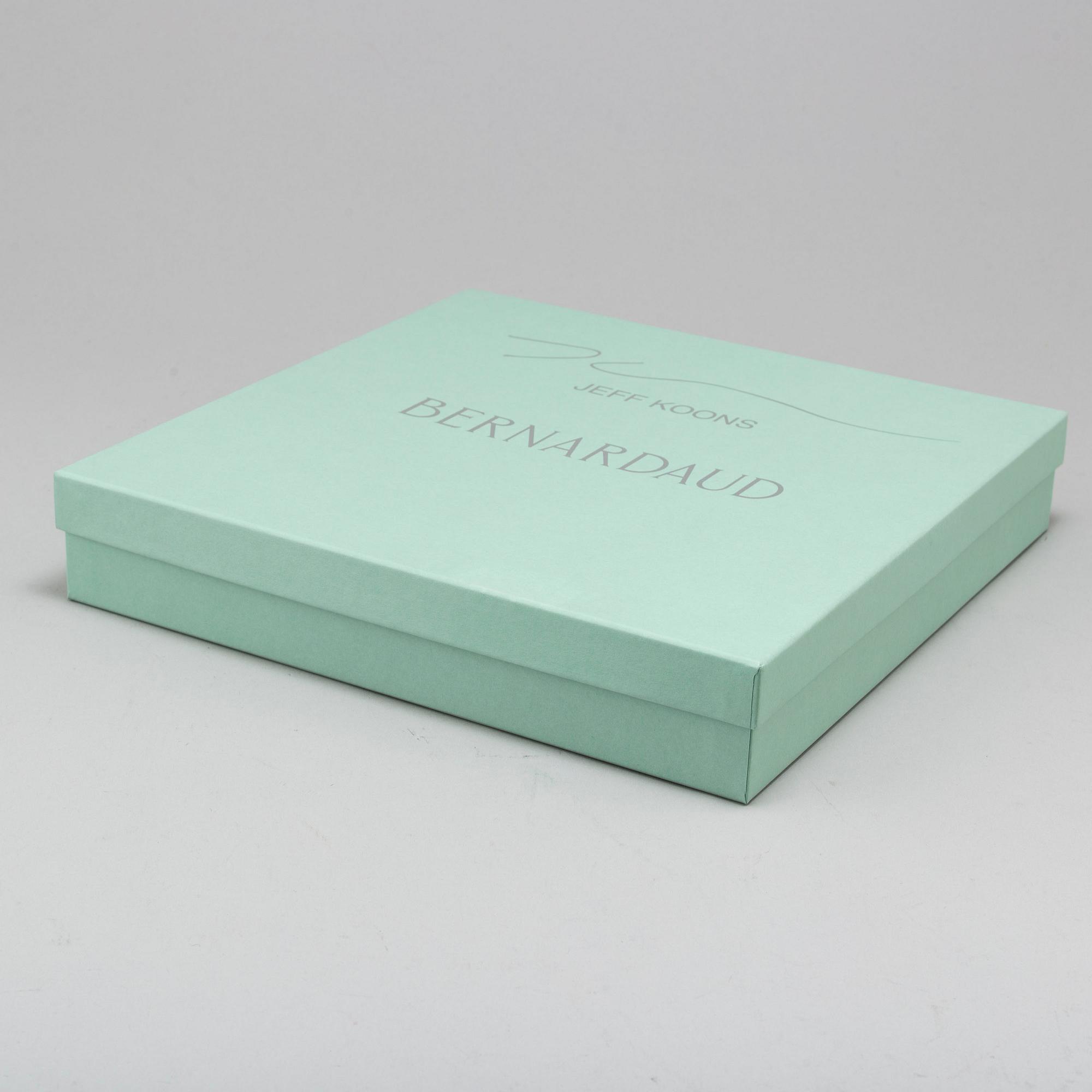 A 'Lips' porcelain plate by Jeff Koons, Bernardaud, edition 826/2500.