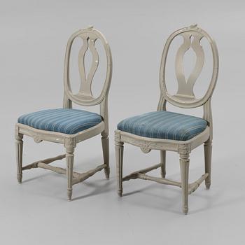 Chairs, a pair, attributed to Johan Erik Höglander (master in Stockholm 1777-1813), Gustavian.