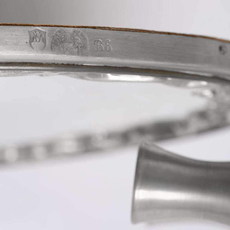 Firma Svenskt Tenn, spegellampett, tenn, modell "A 245", Stockholm, 1928.