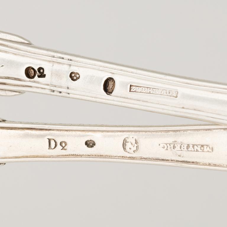 Gafflar 6 st och skedar 6 st, silver. Mikael Nyberg, Stockholm 1786.