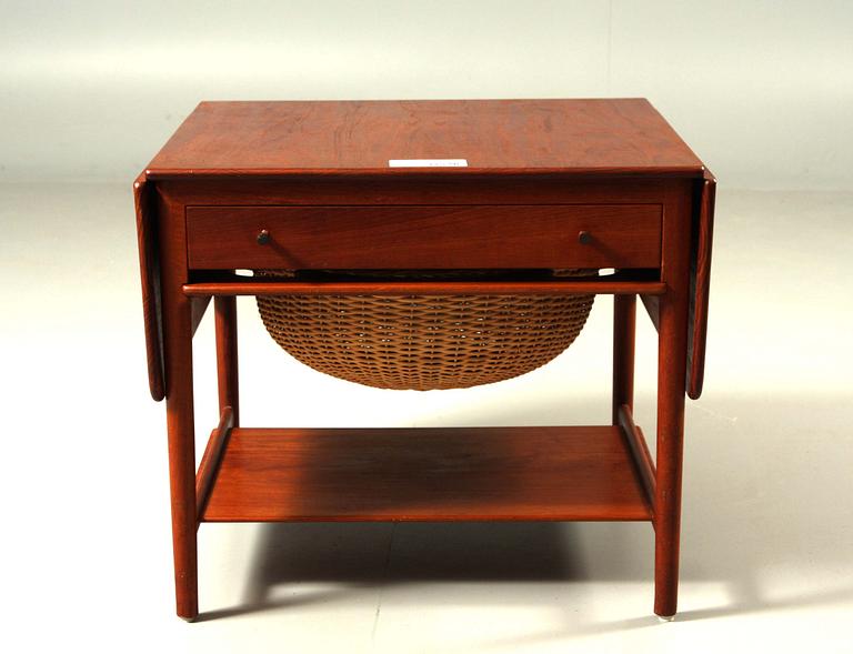 SYBORD, "AT-33". Hans J. Wegner, Andreas Tuck, Danmark, teak.