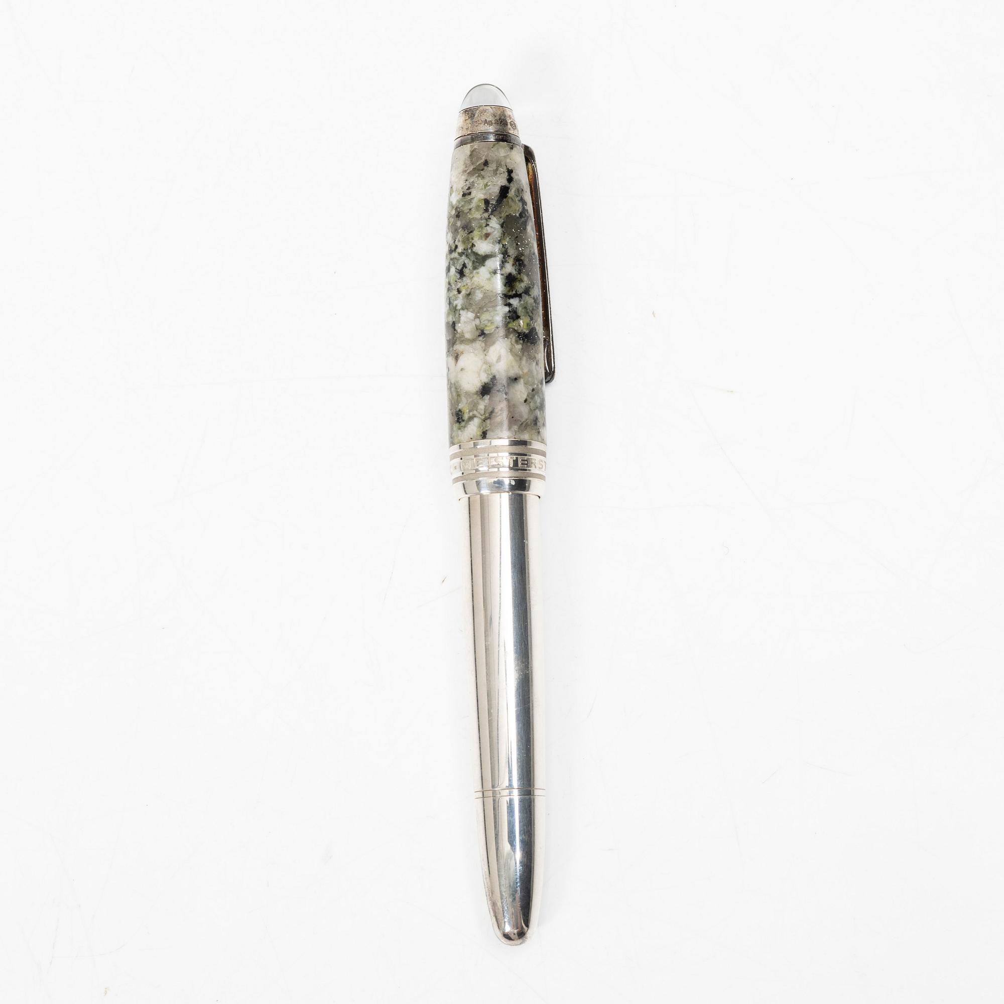 A Montblanc fountain pen, limited edition 'Soulmakers for 100 years', 'Starwalker'.