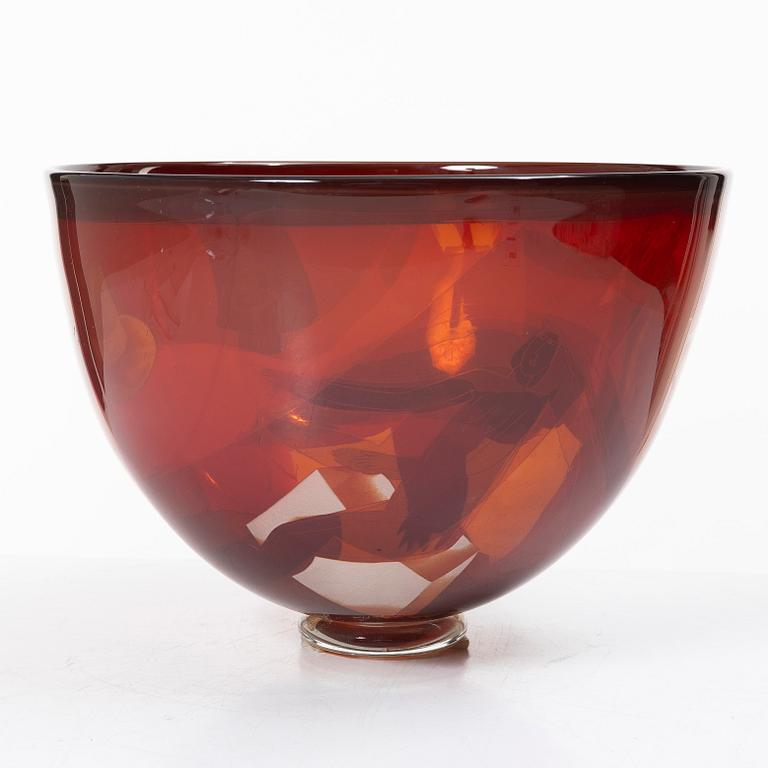 Ann Wolff, a bowl, 1980.