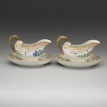 A pair of Royal Copenhagen 'Flora Danica' sauce boats, Denmark, 20th Century.