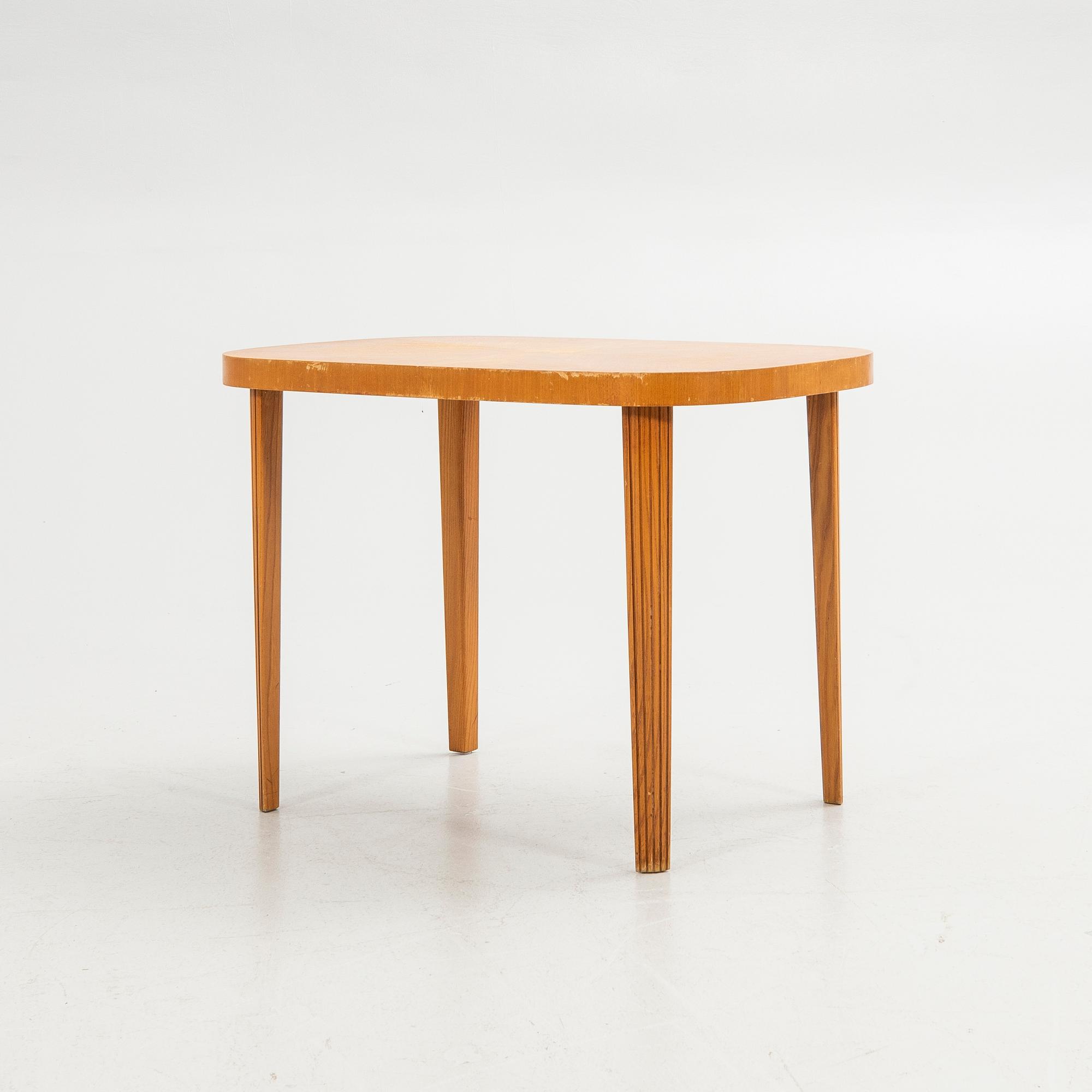 Side table, Swedish Modern, first half of the 20th century.