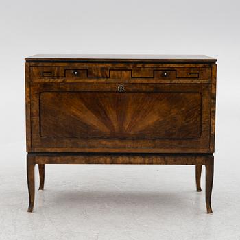 A 1920's serving cabinet/sideboard.