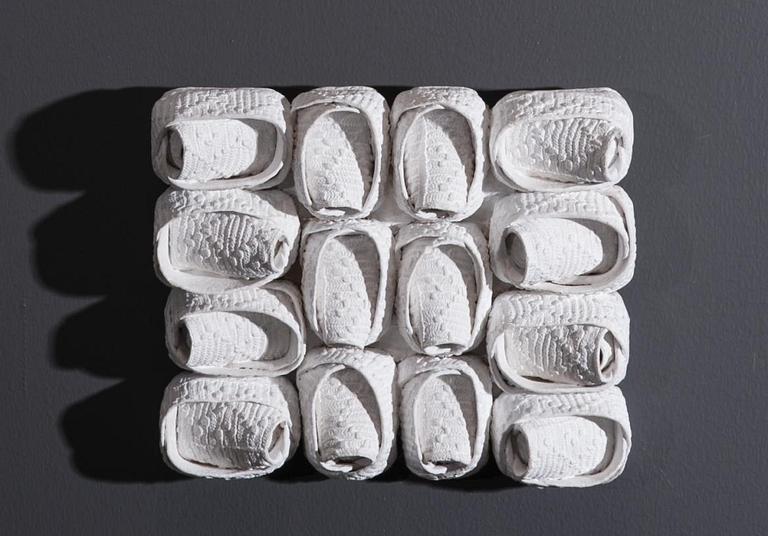 SAANA MURTTI
Epokhé, 2013. 
Porslin, 22x19 cm.
