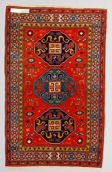 MATTA, semiantik/old Kaukas. 205 x 130 cm.