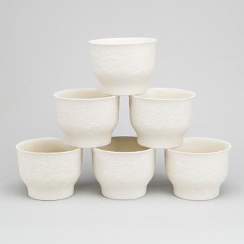 A set of six Suvi flower pots, second half of the 20th century.