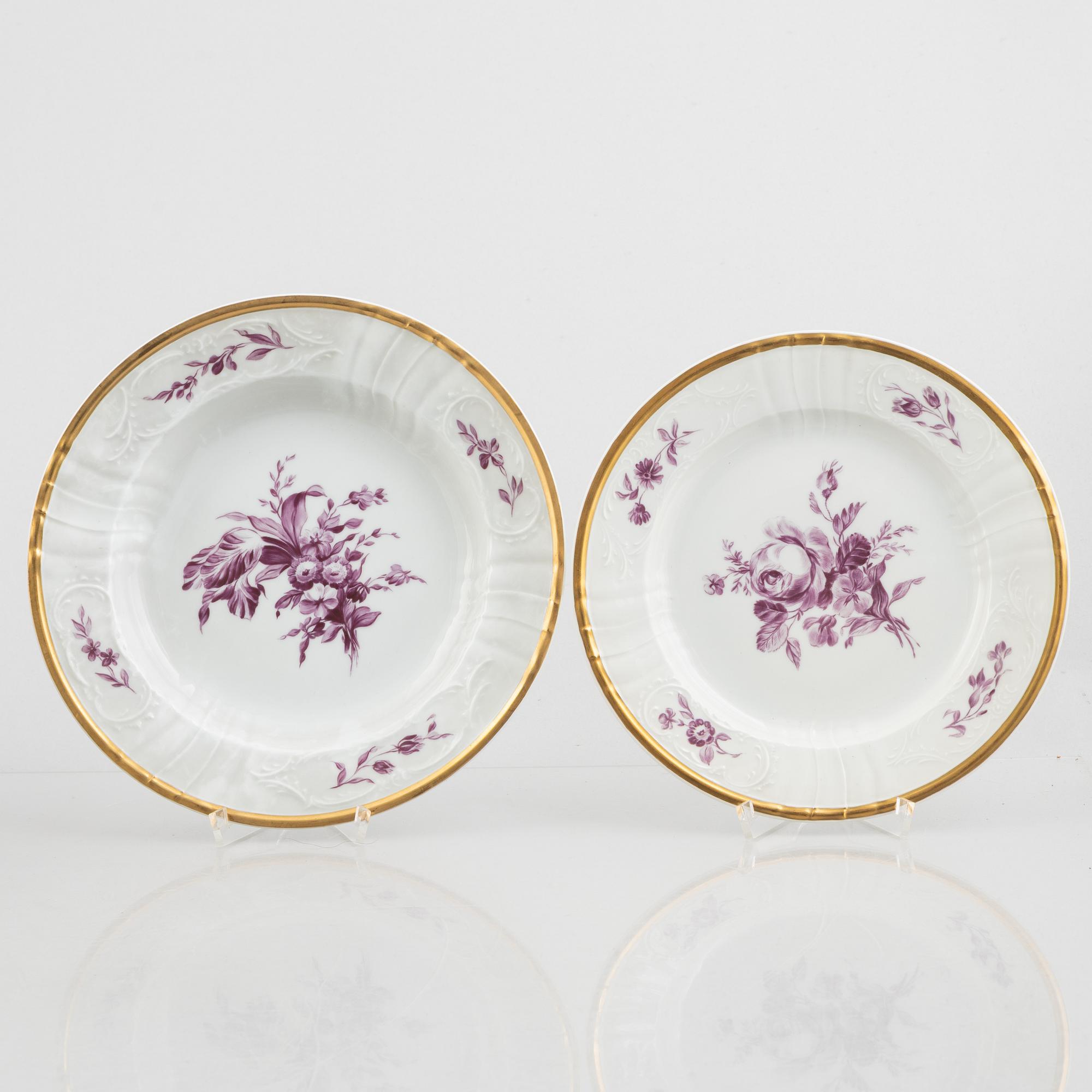 A 61-piece porcelain dinner service, Royal Copenhagen, Denmark, early 20th century.