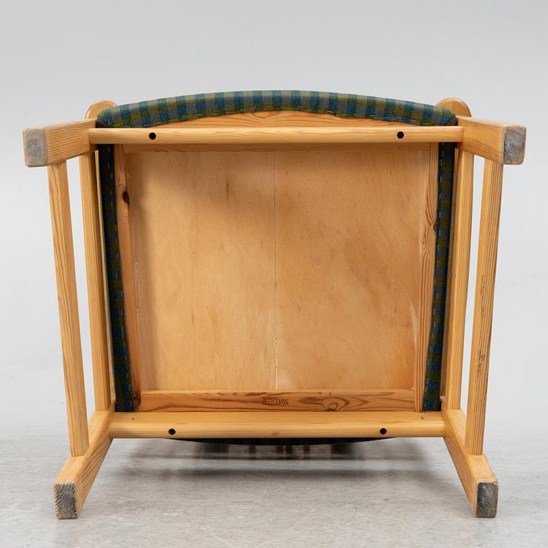 Yngve Ekström, fåtöljer, ett par, "Furubo", Swedese.