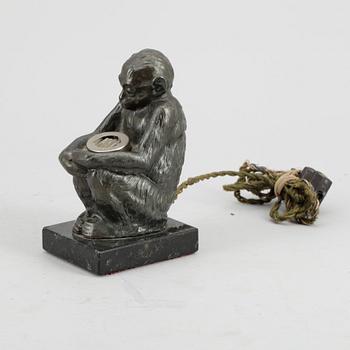 BORDSTÄNDARE, patinerad metall, 1900-talets början.