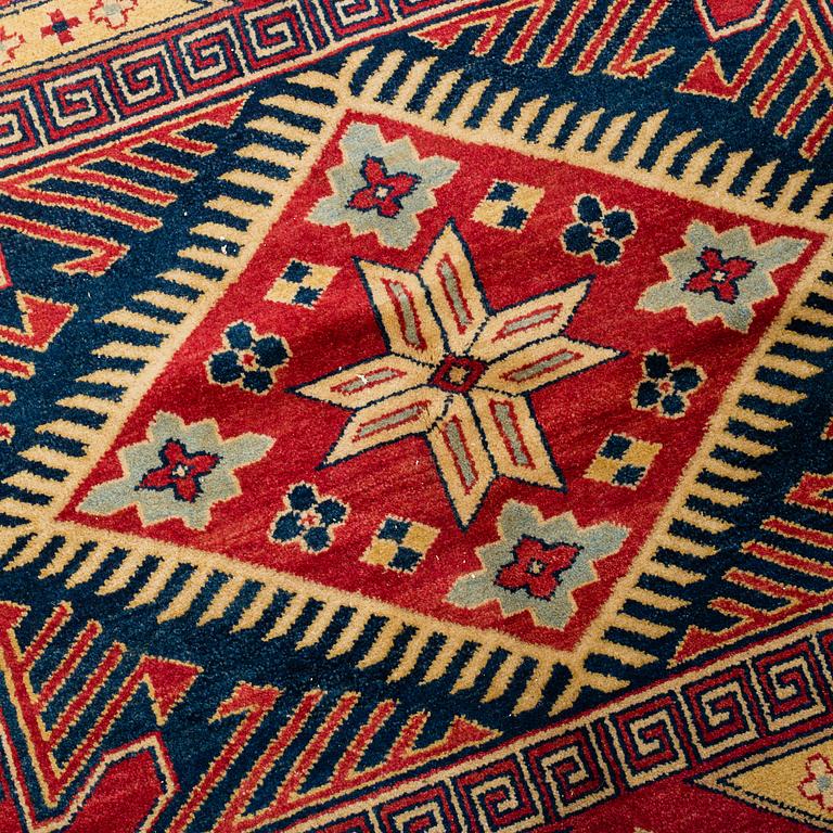 MATTA Kazak design 300 x 200 cm.