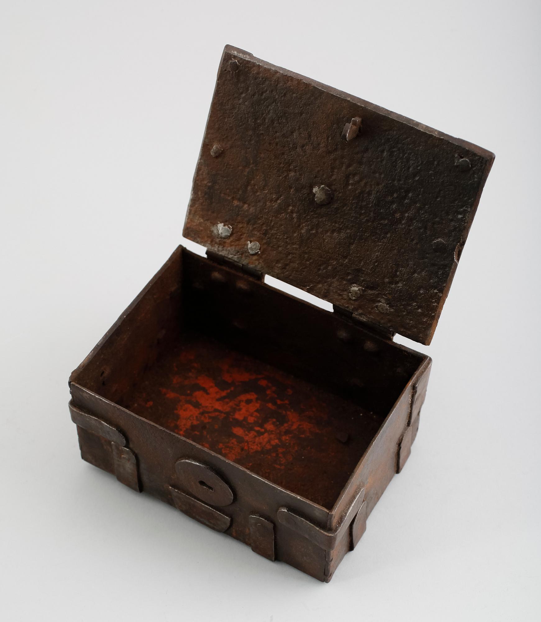 KASSASKRIN, järn, sannolikt 1600-/1700-tal.