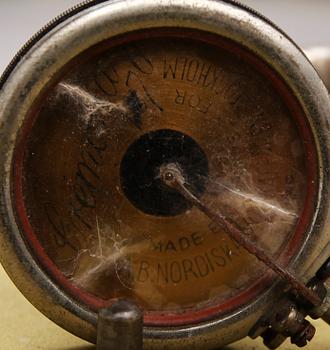 TRATTGRAMMOFON, 1900-talets första hälft.
