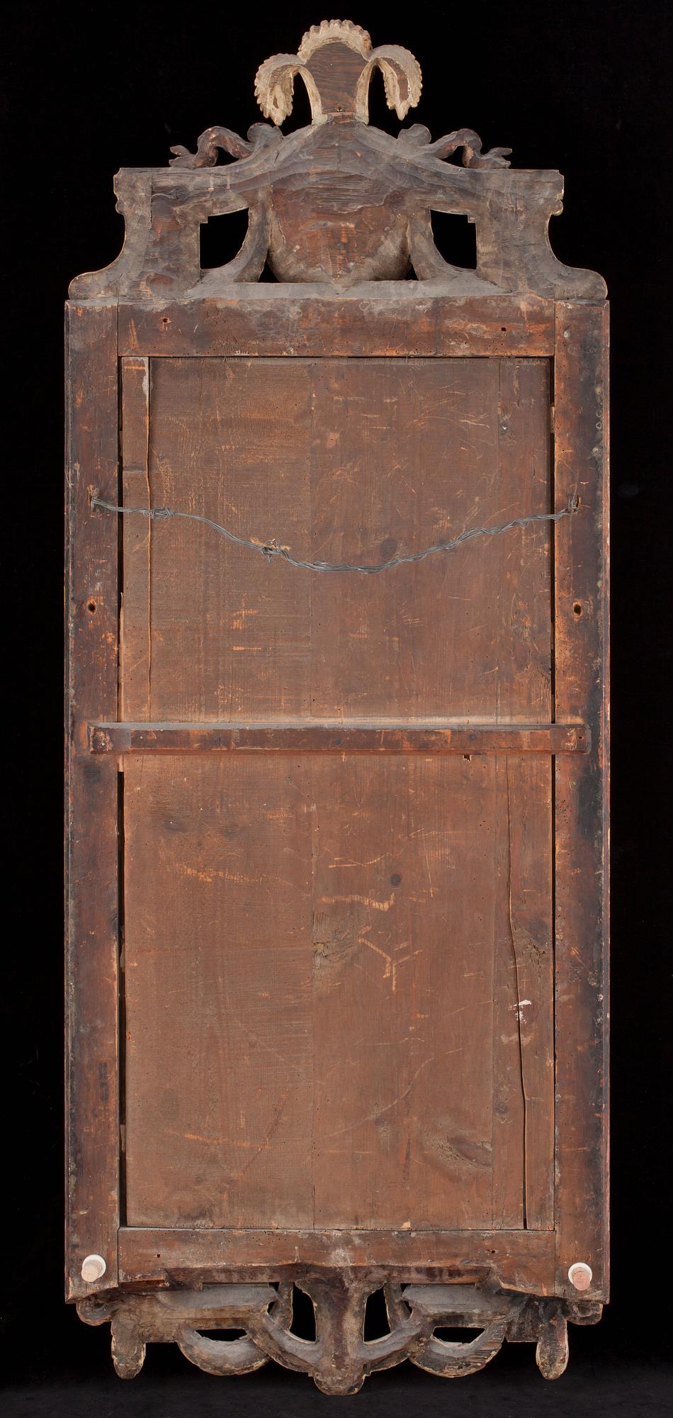 SPEGEL, av Johan Åkerblad (mästare i Stockholm 1758-1799). Gustaviansk.