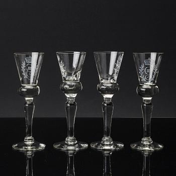 SNAPSGLAS, 8 st, "Gustav III", Reijmyre Glasbruk, 1900-talets andra hälf.