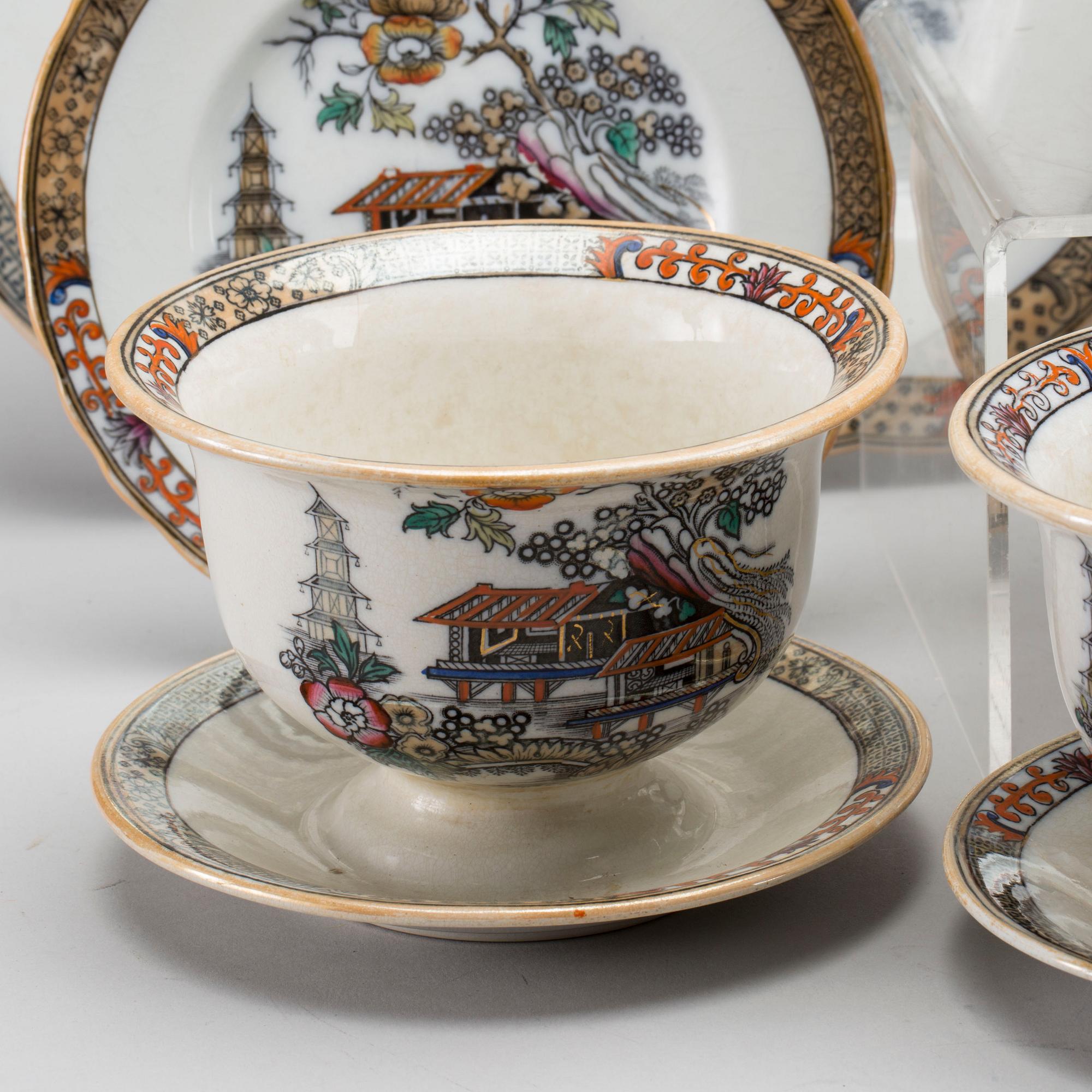 TABLESET, "Japan", 83 parts, Rörstrand.