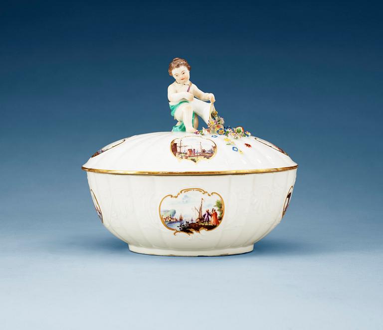 TERRIN med LOCK, porslin. Meissen, punktperiod (1763-73).