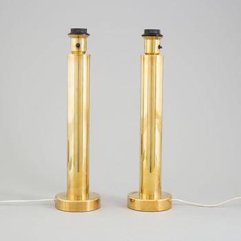 BORDSLAMPOR, ett par, mässing, EA Kosta, 1900-talets andra hälft.