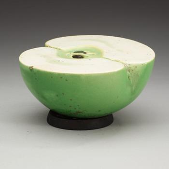 HANS HEDBERG, äppelhalva, Biot, Frankrike.