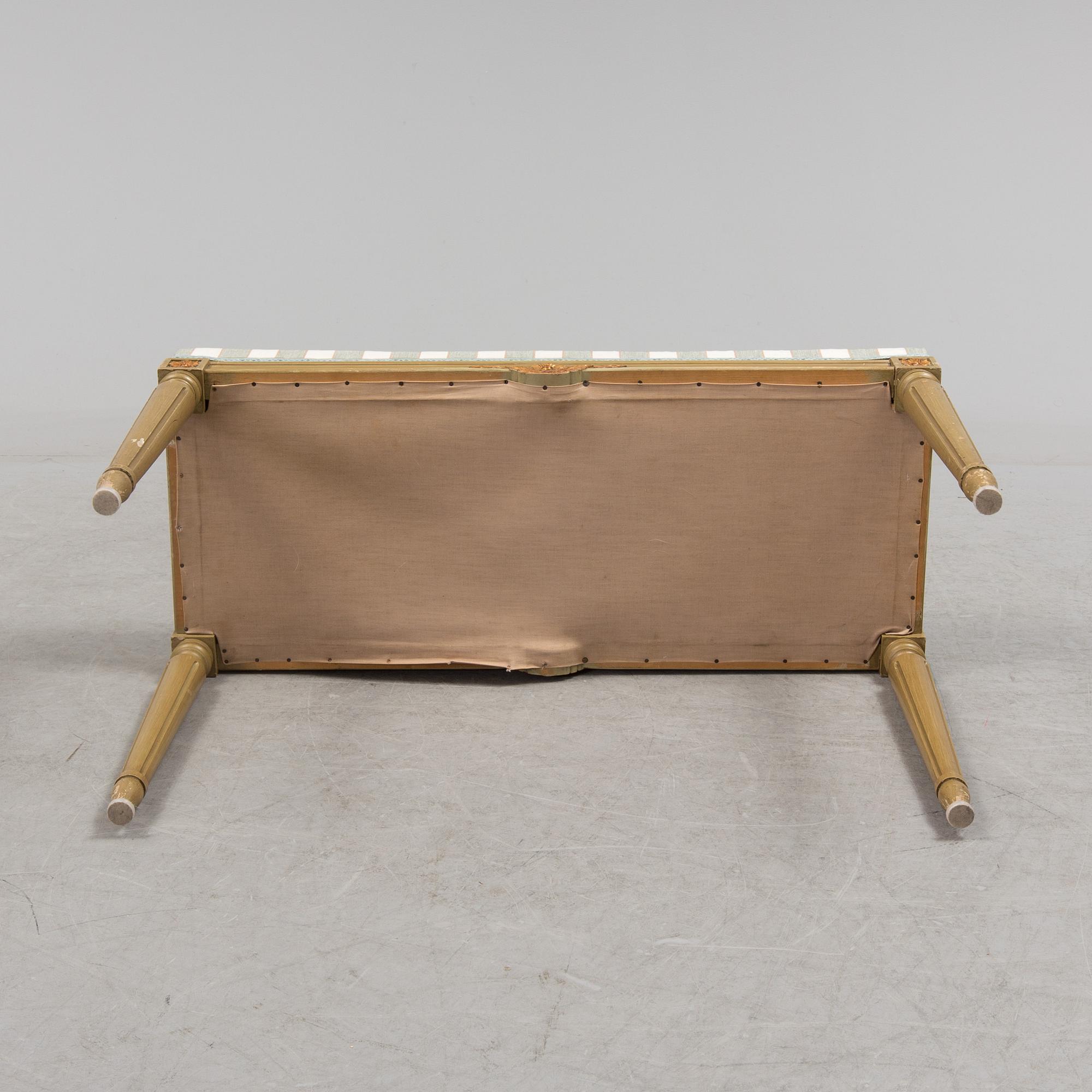 PALL, gustaviansk stil, 1900-talets andra hälft.