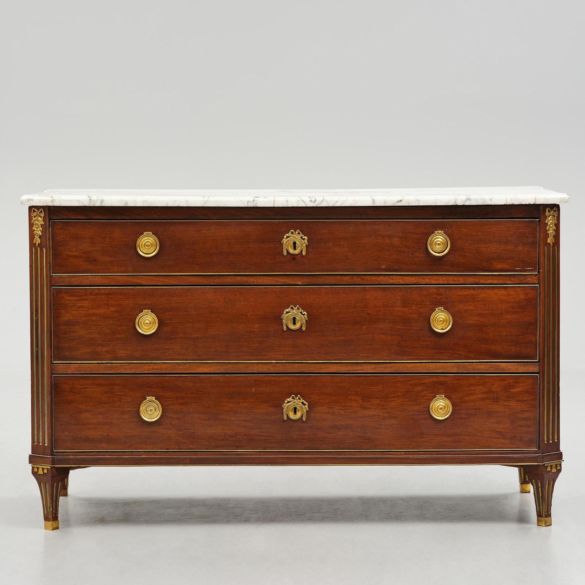 A late Gustavian mahogany commode, Stockholm, late 18th century.