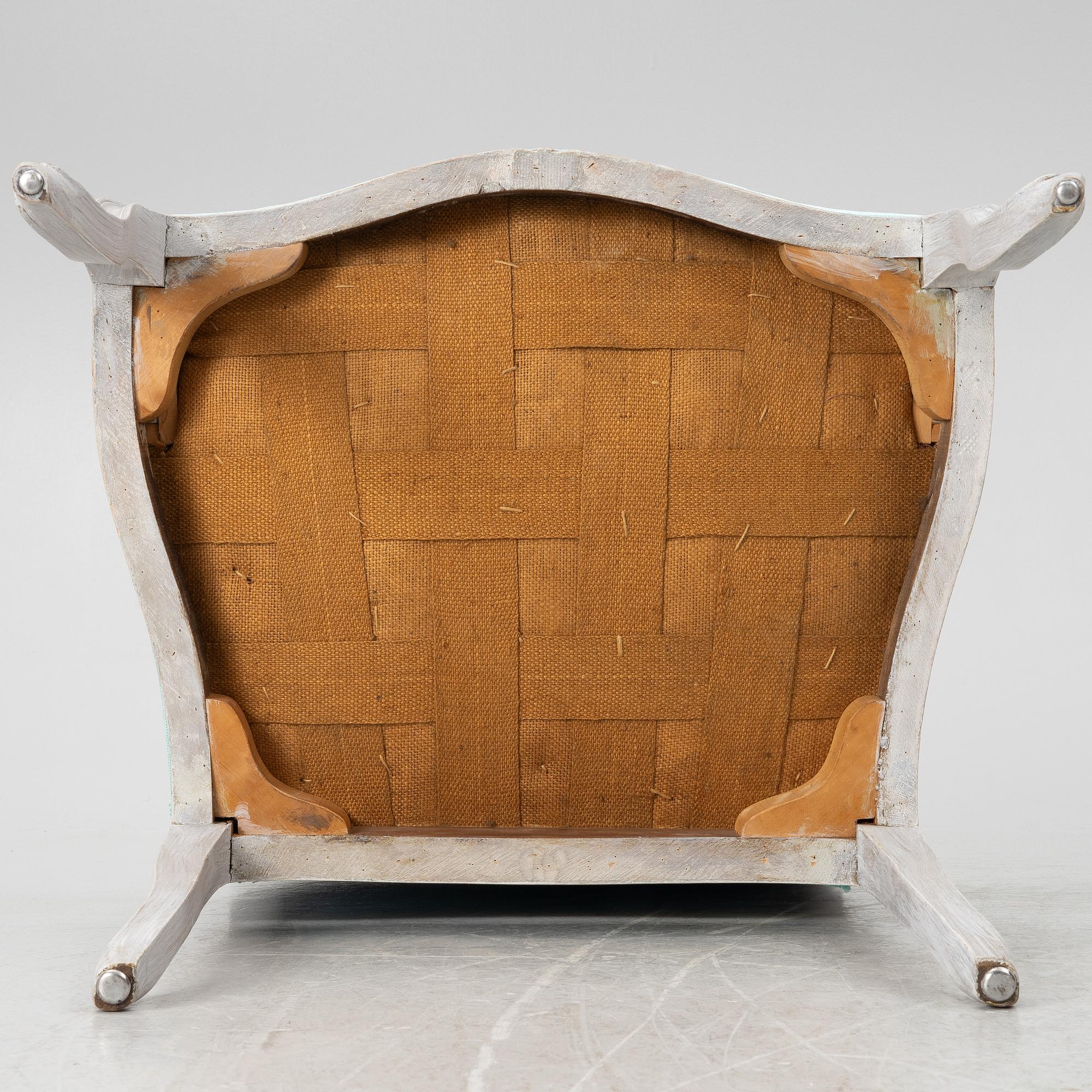 Karmstolar, ett par, rokokostil, 1900-tal.