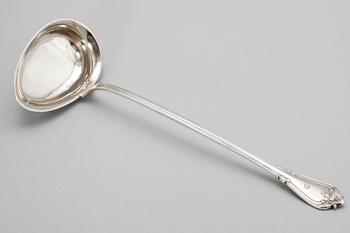 SOPPSLEV, silver, Göteborg 1870. Vikt ca 267 g.