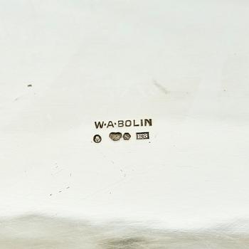 W.A. Bolin, oval skål med hänklar, silver. Stockholm 1931.