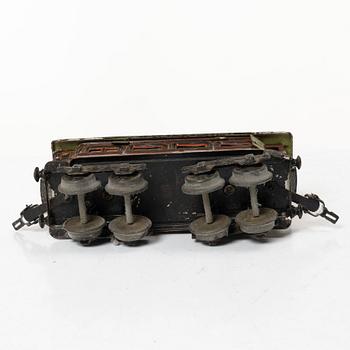 Model train with track and station building, 13 pieces, Germany, 1920s.