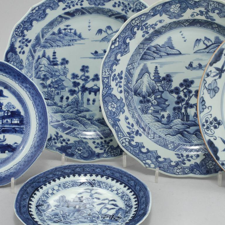 TALLRIKAR, 5 st, porslin, Kina, 1700/1800-tal.