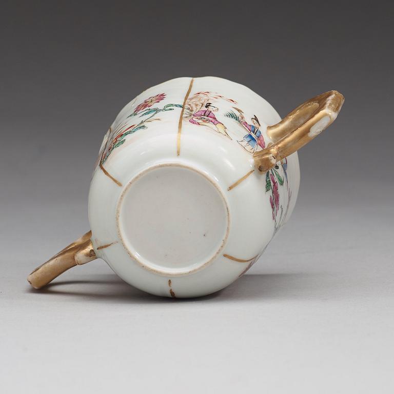 A famille rose chocholat cup with stand, Qing dynasty, Qianlong (1736-95).