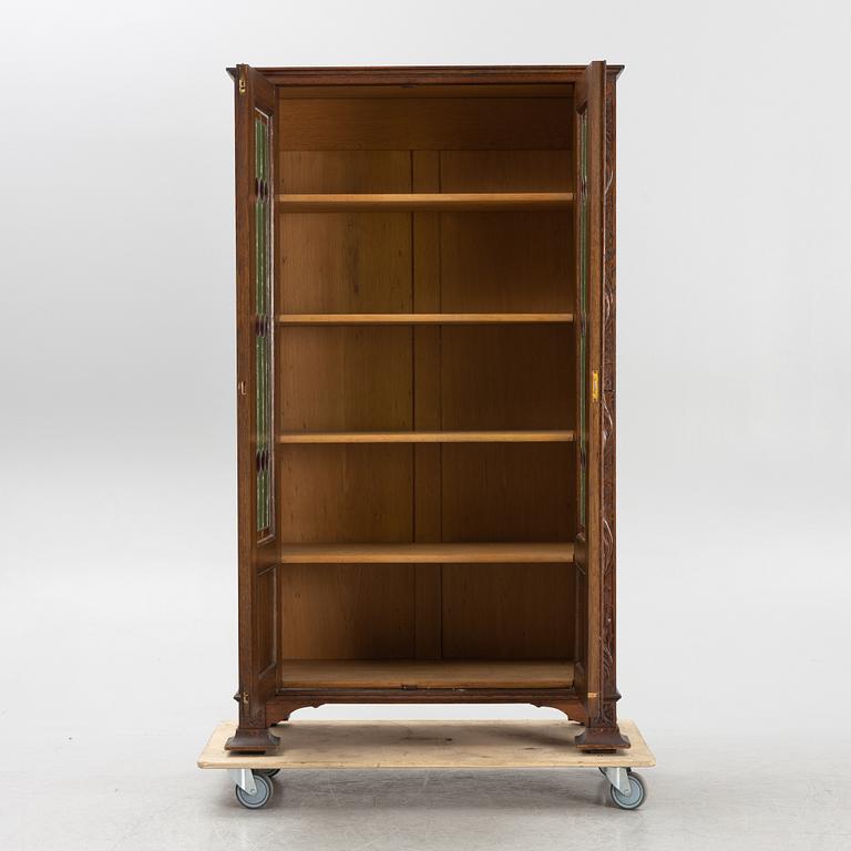 Skåp, jugend, omkring år 1900.