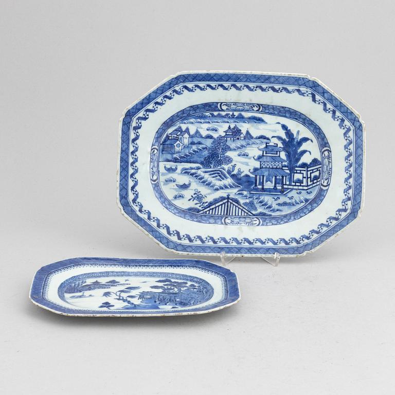 Two blue and white serving dishes, Qing dynasty, Qianlong (1736-95).