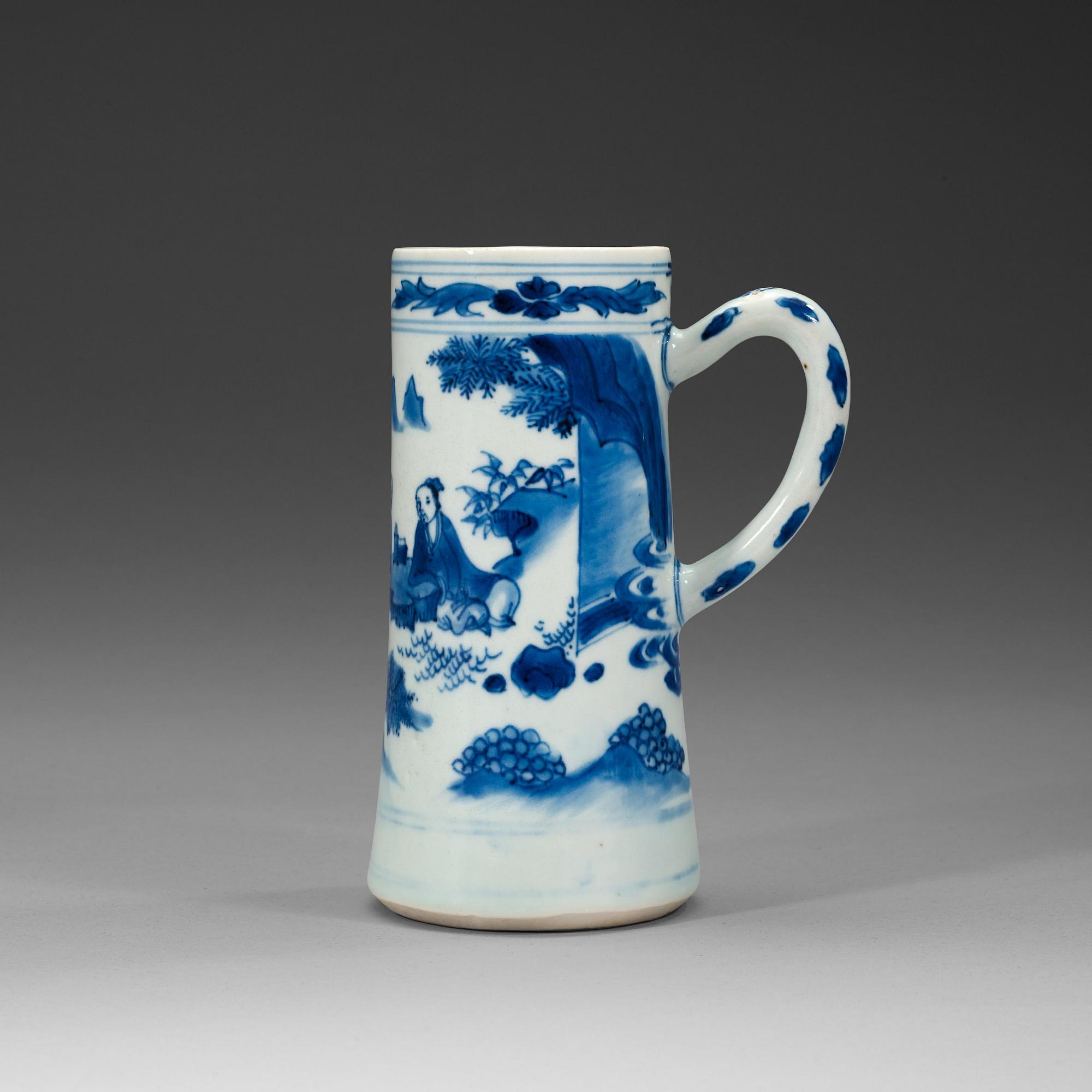 A blue and white Transitional tankard, 17th century.