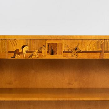 Bokhylla, "Tusen och en natt”, troligen Mjölby Intarsia, 1930-tal.