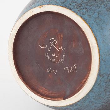 Gunnar Nylund, a model 'AKT' stoneware vase, Rörstrand, 1950's-60's.