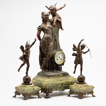 Table garniture, 3 pieces, Rotterdam, second half of the 19th century.