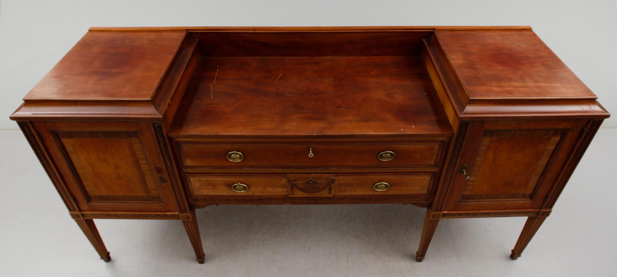 SIDEBOARD, H. Pander & Zonen, Amsterdam, 1900-talets första hälft.